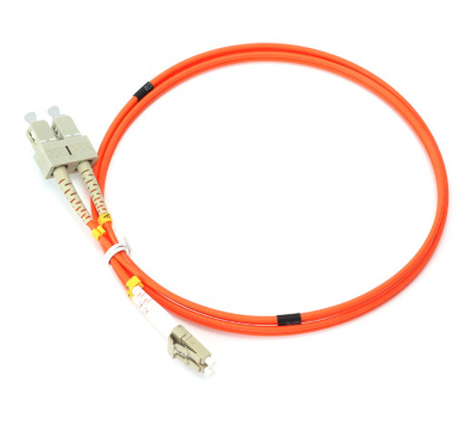PVC à plusieurs modes de fonctionnement duplex de Sc optique LC 50/125 LSZH de la corde de correction de fibre de 2.0mm 3.0mm OM2