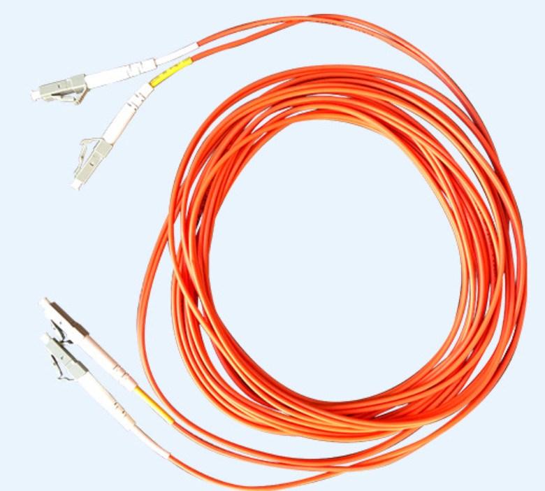 PVC à plusieurs modes de fonctionnement duplex de Sc optique LC 50/125 LSZH de la corde de correction de fibre de 2.0mm 3.0mm OM2