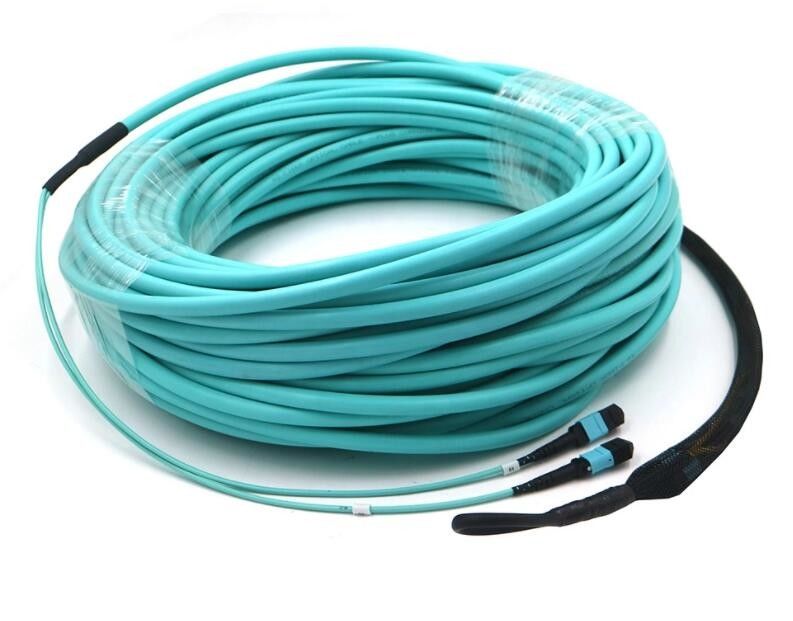 Fibre MPO optique, MPO du noyau OM4 24 au câble de MPO avec le clou de tirage