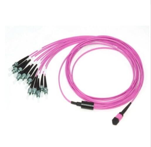 OM4 fibre MPO optique à St, fibre 125um de connecteur de MPO pour la communication