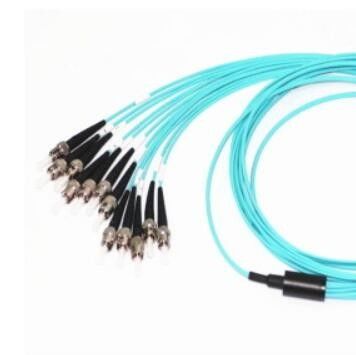 Le câble à haute densité de tronc de MPO, MPO à la correction de fibre optique de St attachent le type OM3