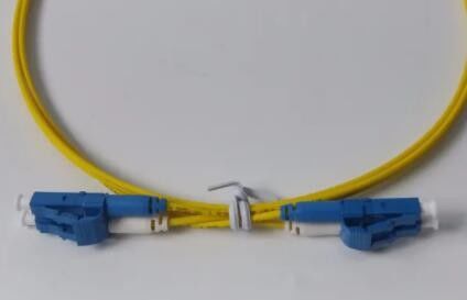 Botte optique jaune de short de corde de correction de fibre de Sc LC AUTOUR de DX
