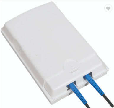FTTH 2 creuse les adaptateurs de fibre optique de Sc de l'ABS 2pcs de PC de boîte d'arrêt d'intérieur ou extérieurs