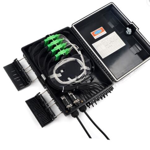 L'admission de Ftth 2 de noyau du coffret d'extrémité 16, le débouché 16 pour l'interface câble le câble optique de fibre de boîte noire
