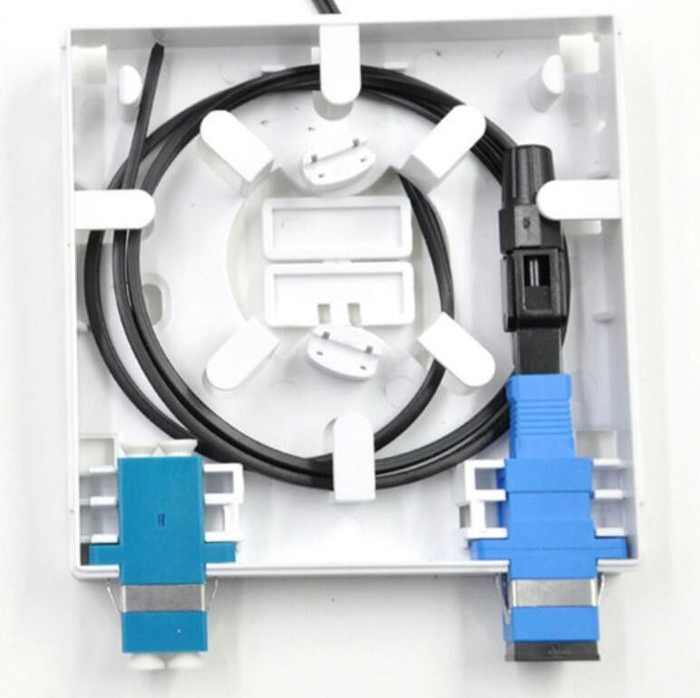 ABS fixés au mur d'intérieur optiques de ports de boîte d'arrêt de fibre d'OIN FTTH 2