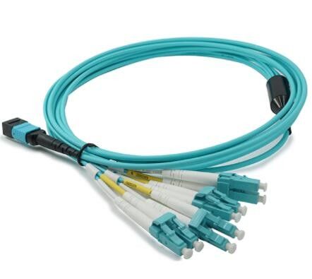 La correction de fibre optique du duplex 8F de Mpo LC attachent le PC RPA de câble de 5m polonais