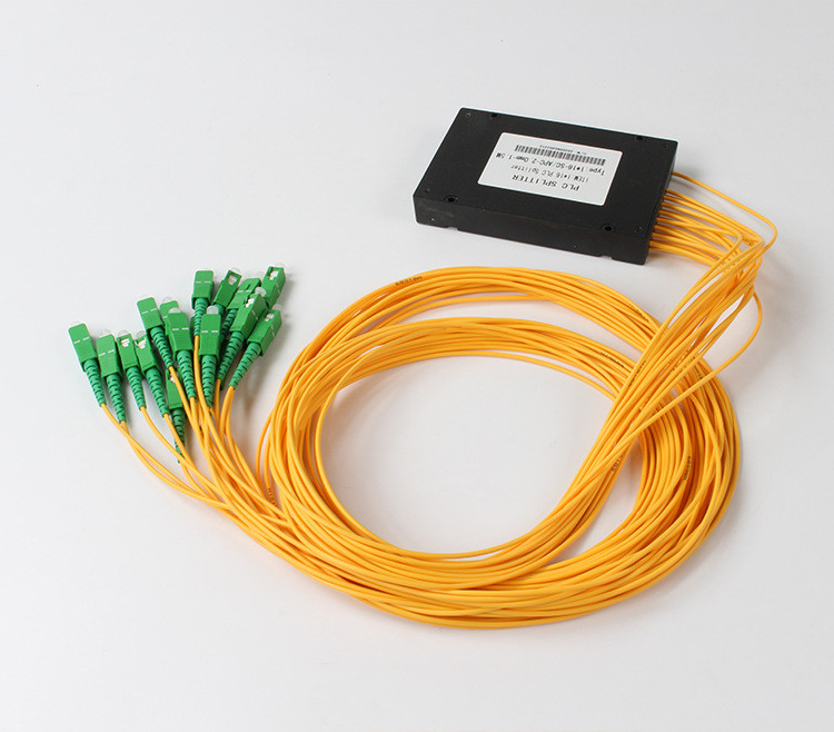 Séparateur optique de PLC de diviseur de fibre de PLC de Sc APC 1x16 pour la télévision par câble de FTTX